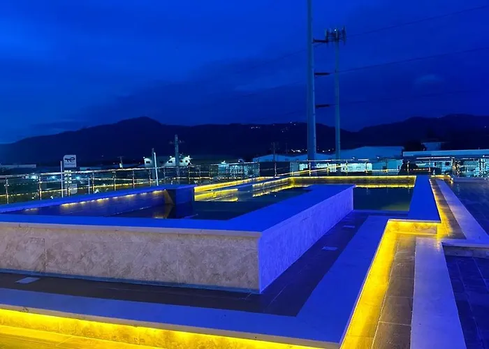 Lovera Hotel