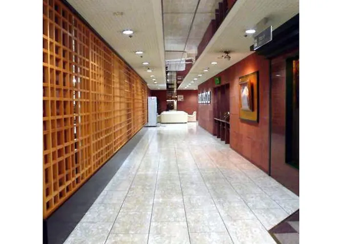 Central Hotel - Vacation Stay 99768V