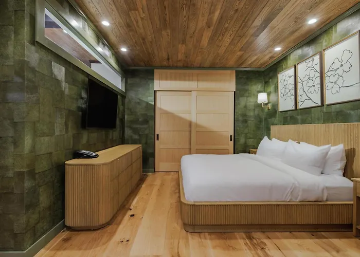 Skaneateles Fields Resort & Spa, Curio Collection By Hilton