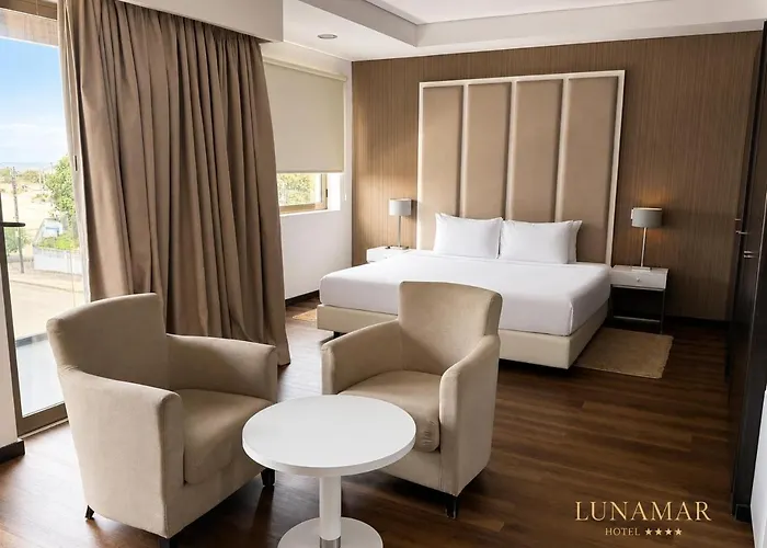 Hotel Lunamar