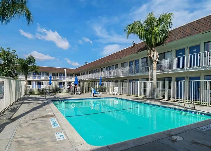 Value Stay Inn Lost Hills