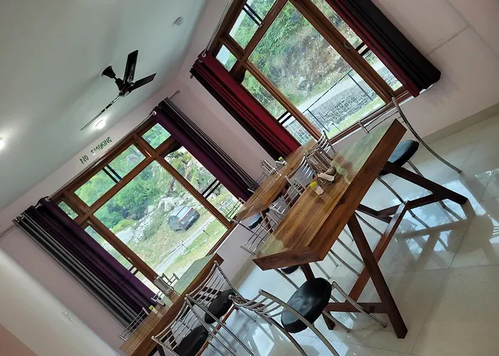 Vikas Hotel And Restaurant