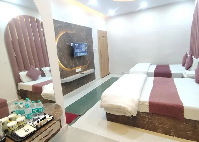 Hotel Kesar, Chitrakoot-10Min From Ramghat