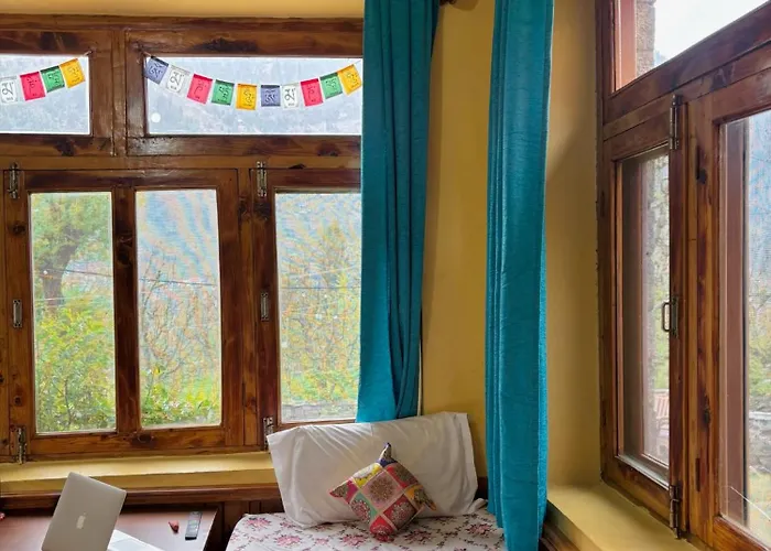 Travel Bug Homes