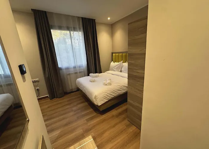 Hotel Corner King