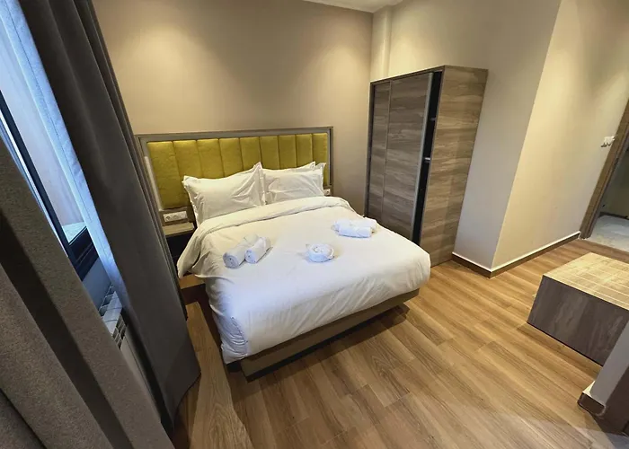 Hotel Corner King
