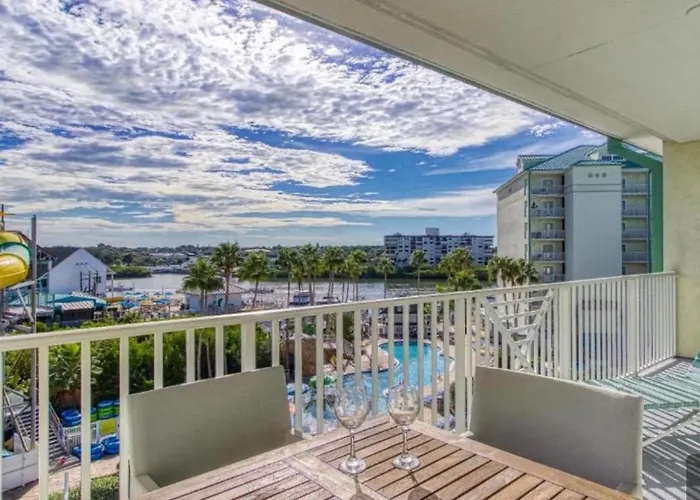 Harbourside Resort