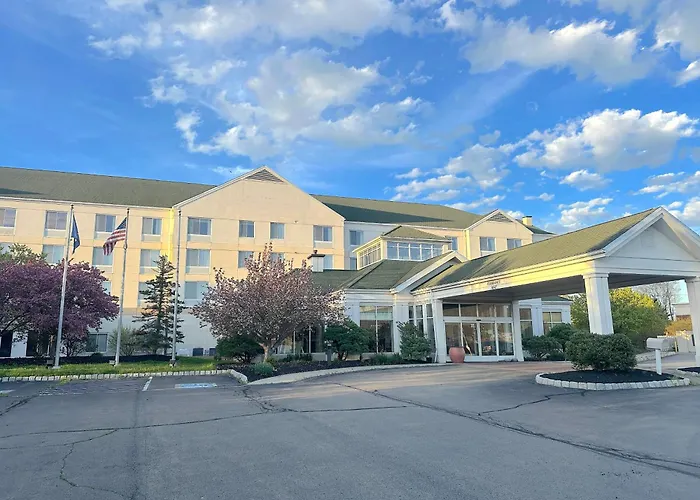 Arnot Grand Hotel & Suites
