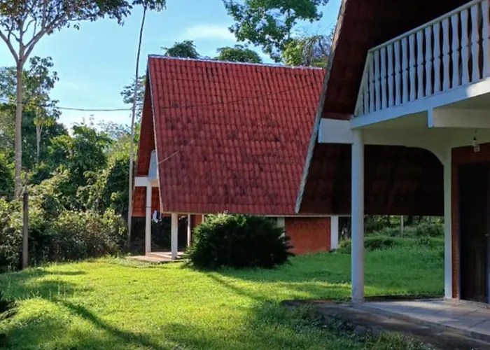 Pousada Lagoa Dourada