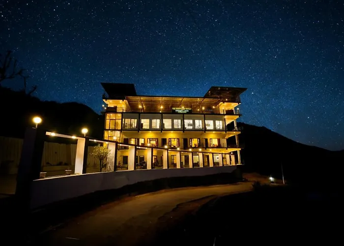 The Kempty Fall Resort, Mussoorie - Lavish & Luxury Stay
