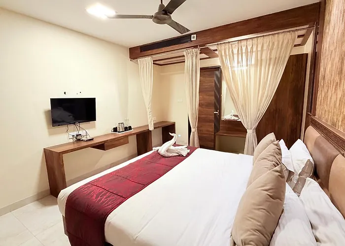 Open Hotel By Olive - G Silver Ss Hotel