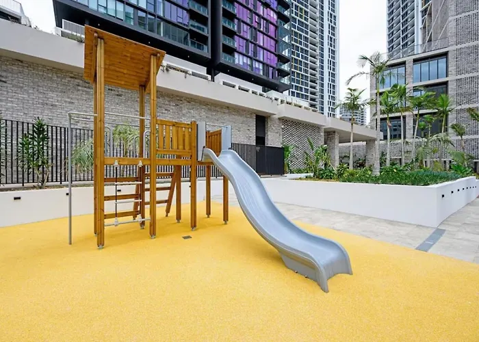 Luxurious Stylish Courtyard View Near Olympic Park