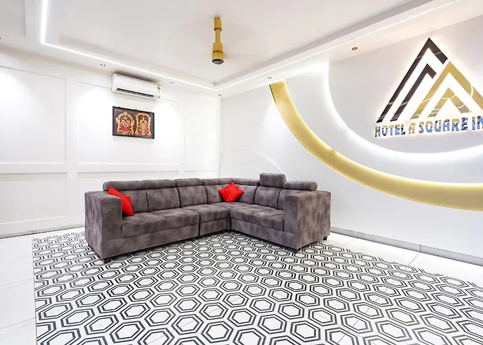 Fabhotel A Square - 400M From Bhimavaram Junction