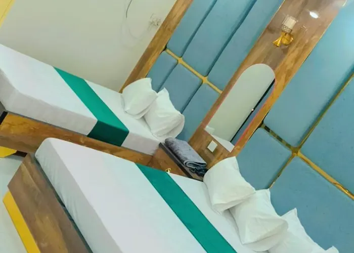 Hotel Galaxy Razidor Multan