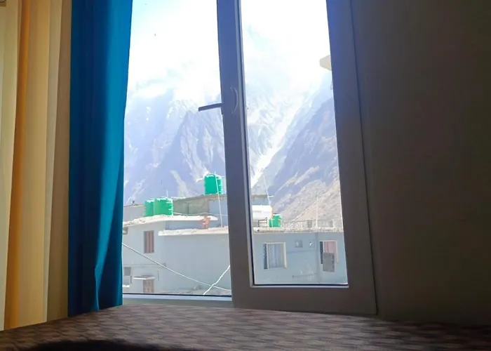 Hotel Dhanshree