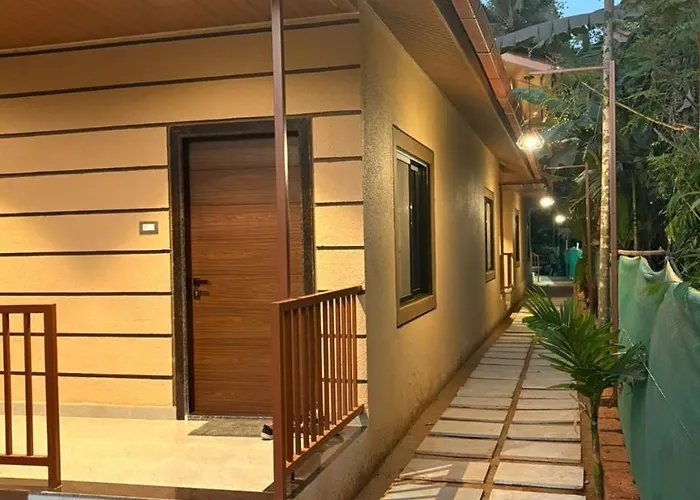 Seven Seas Beach Resort
