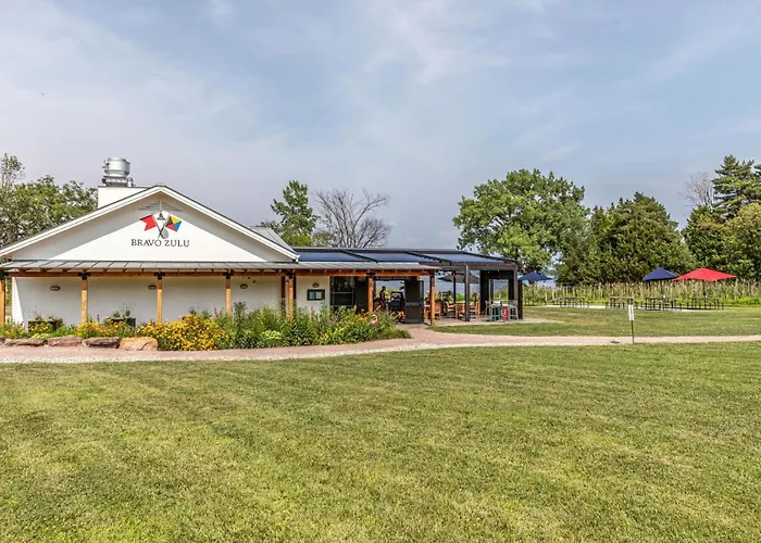 Shore Acres Inn And Restaurant