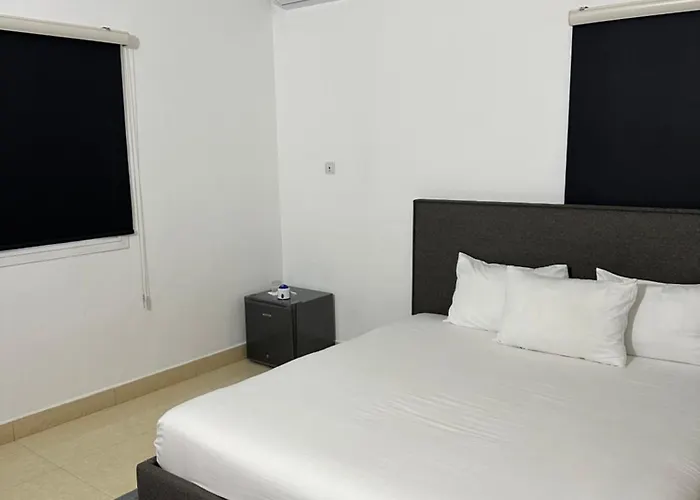 Blue House Hotel