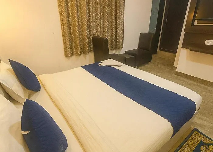 Hotel My Urban Rooms - Budget Premium Stay Near Taj Mahal -