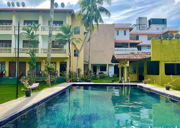 Muthukirula Resort