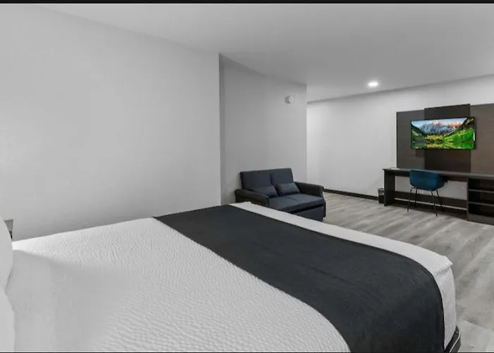 Chandigarh Hotel
