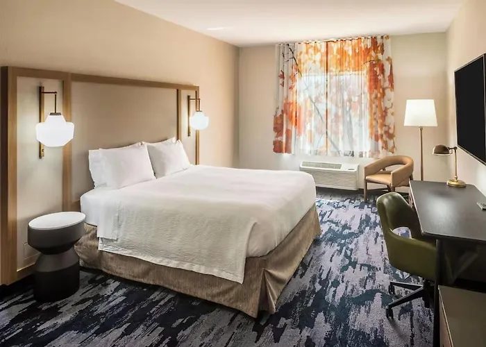 Fairfield By Marriott Middletown Monroe