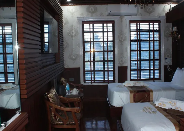 San Franz Hotel La Perla