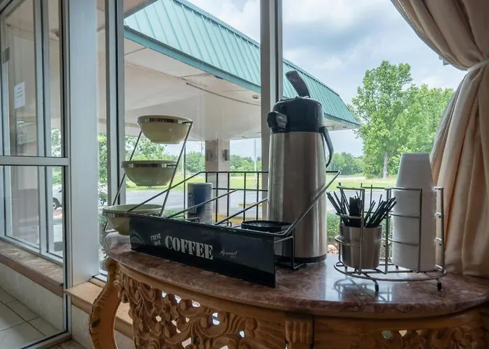 Hotel O Henderson Kerr Lake I 85 Nc