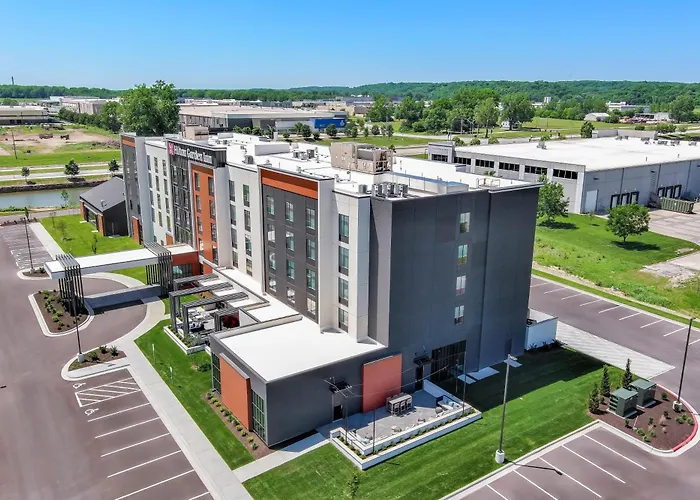 Hilton Garden Inn Kansas City Riverside