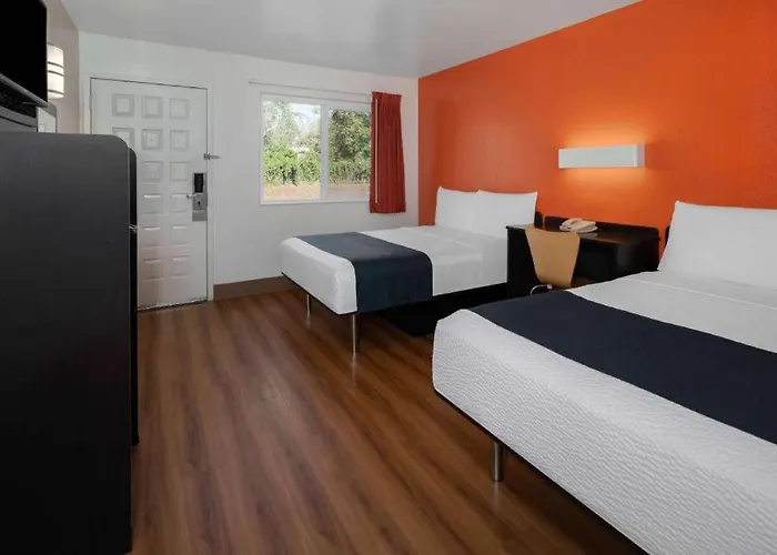 Motel 6 Carpinteria, Ca - Santa Barbara - South