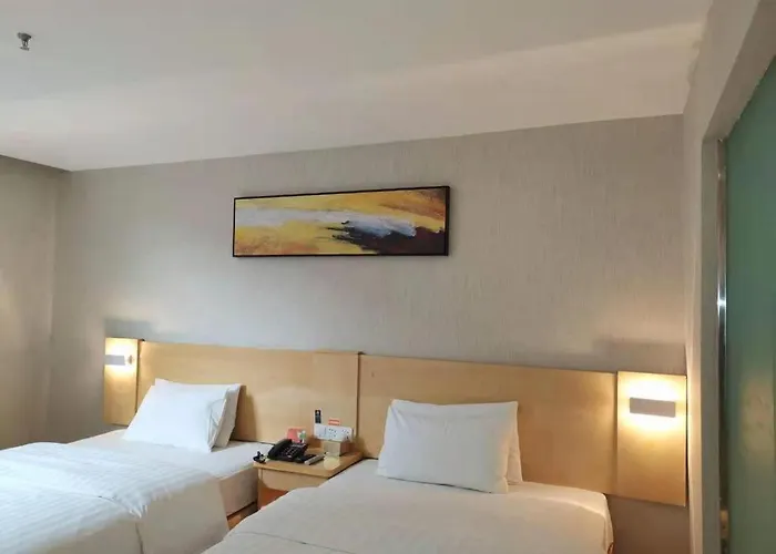 7 Days Inn Xichang Hangtian Avenue Jixiang Road