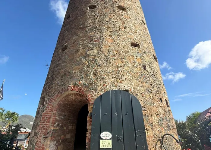 Blackbeard'S Castle