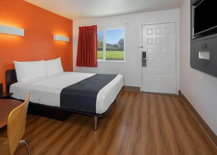 Motel 6 Carpinteria, Ca - Santa Barbara - South
