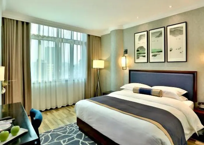 Oriental Hotel