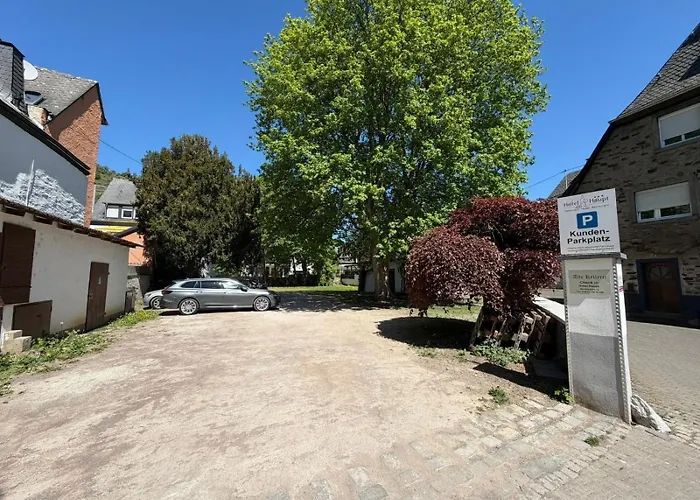 Hotel-Weinhaus Heinrich Haupt
