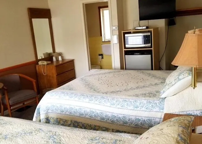 Belaire Motel