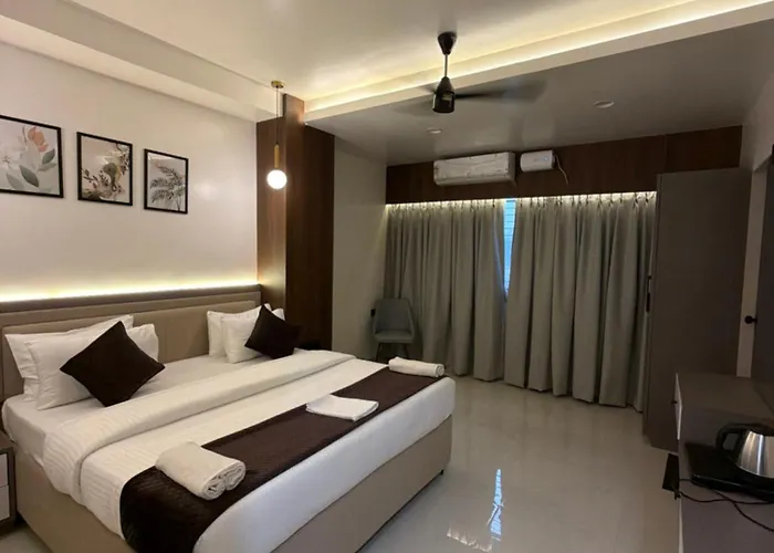 Hotel Krishna Leela Lodging And Boarding