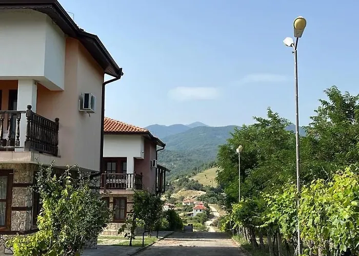 Стаи За Гости В Село Любовище