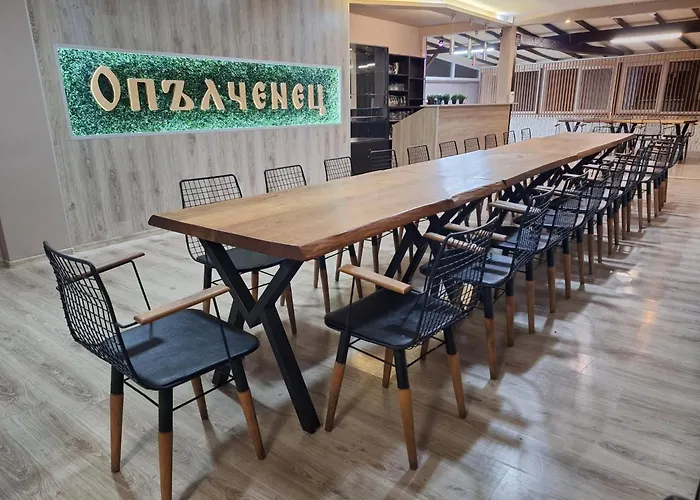 Hotel Opalchenets Стаи За Гости И Парти Зала