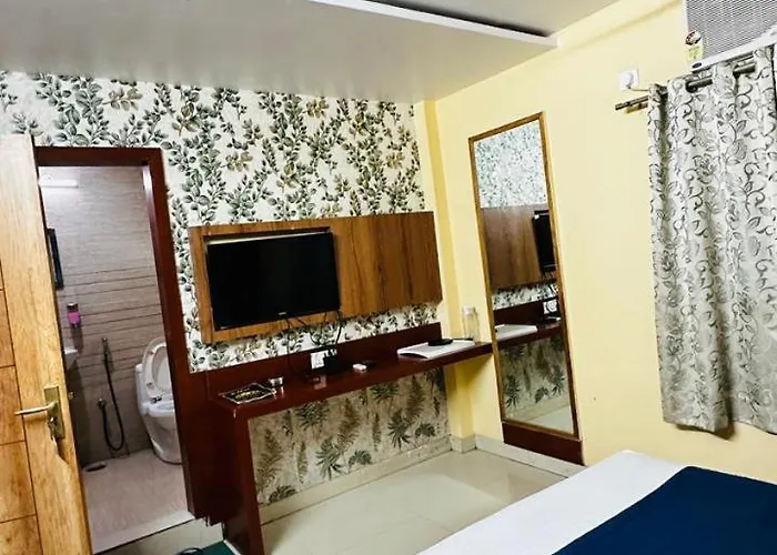 Hotel Raj Palace