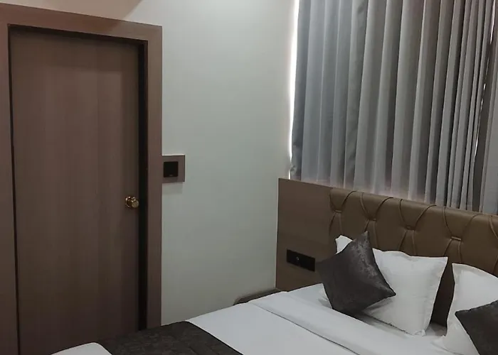 Hotel Lake City