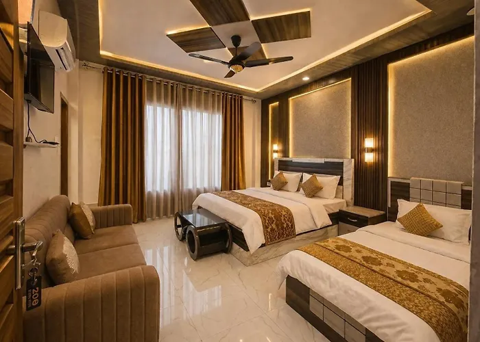 Palace Continental Hotel Malam Jabba