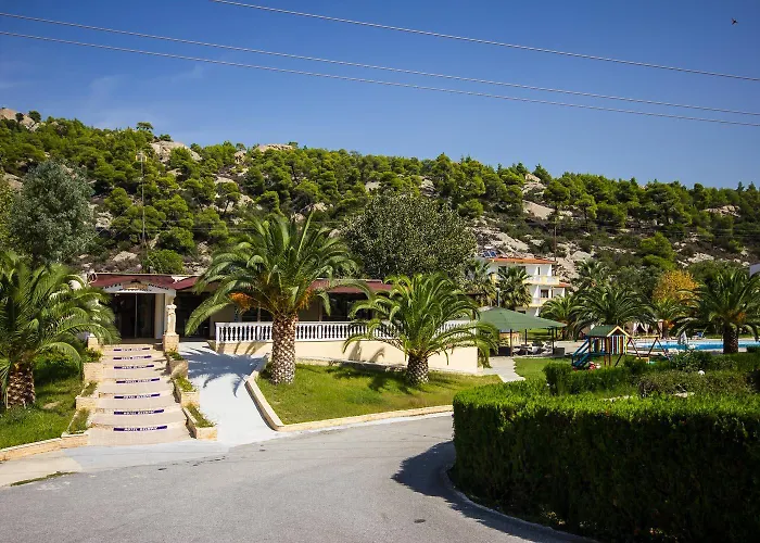 Koviou Holiday Village