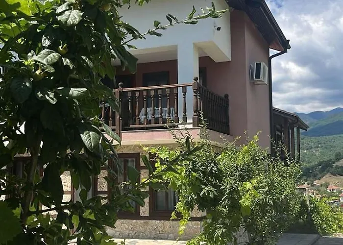 Стаи За Гости В Село Любовище