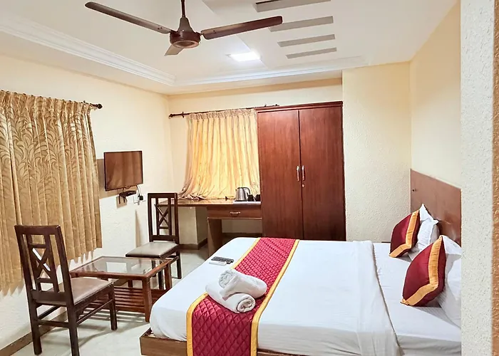 Golden Nights Rooms Kumaran Road - Near Railway Station Tirupur