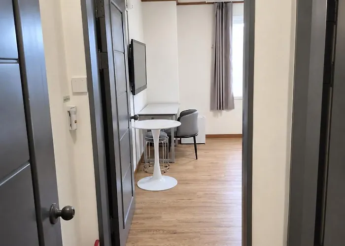New Star Hotel