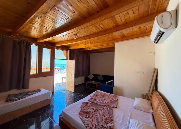 Bonanza beach camp