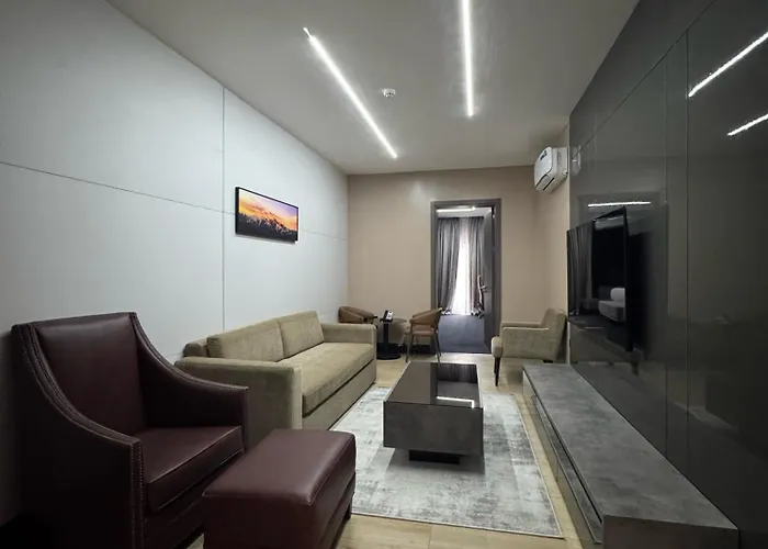 Townplace Hotel & Apartments