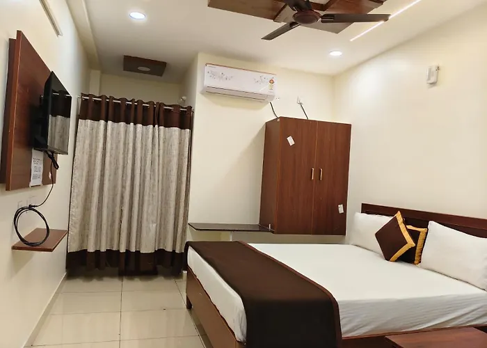 Hotel Kk Grand