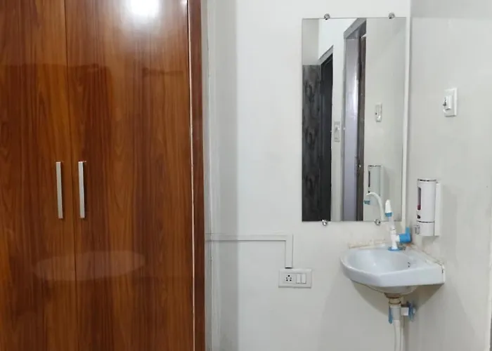 Hotel Mayur Lodge